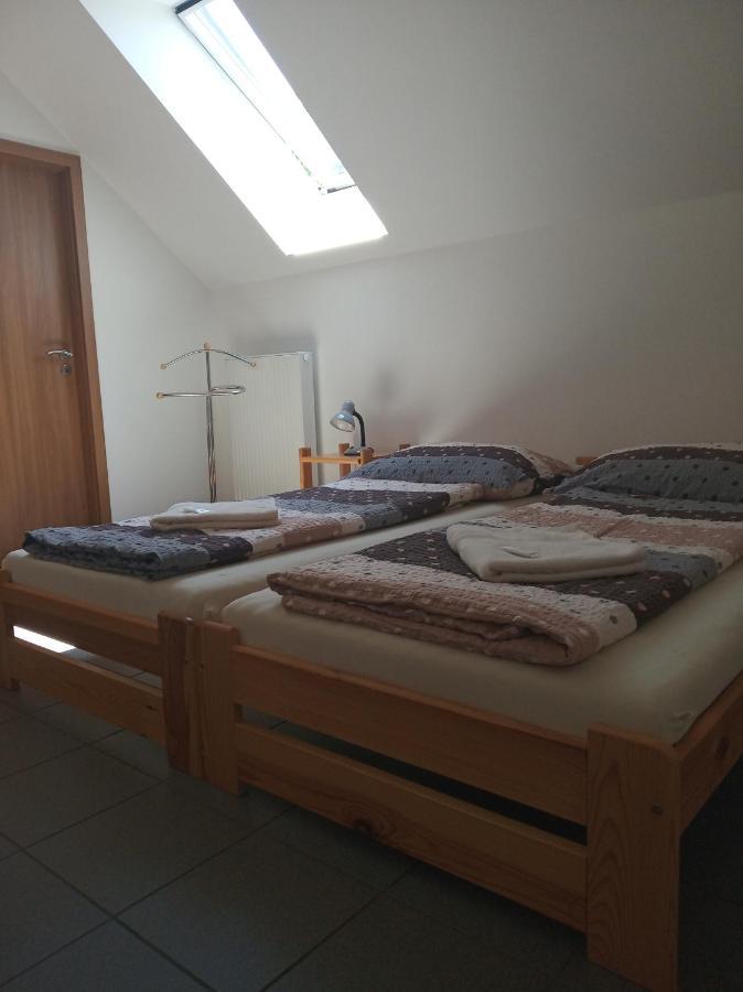 Penzion Na Podlesi Ve Zlate Korune Zlatá Koruna Exterior foto